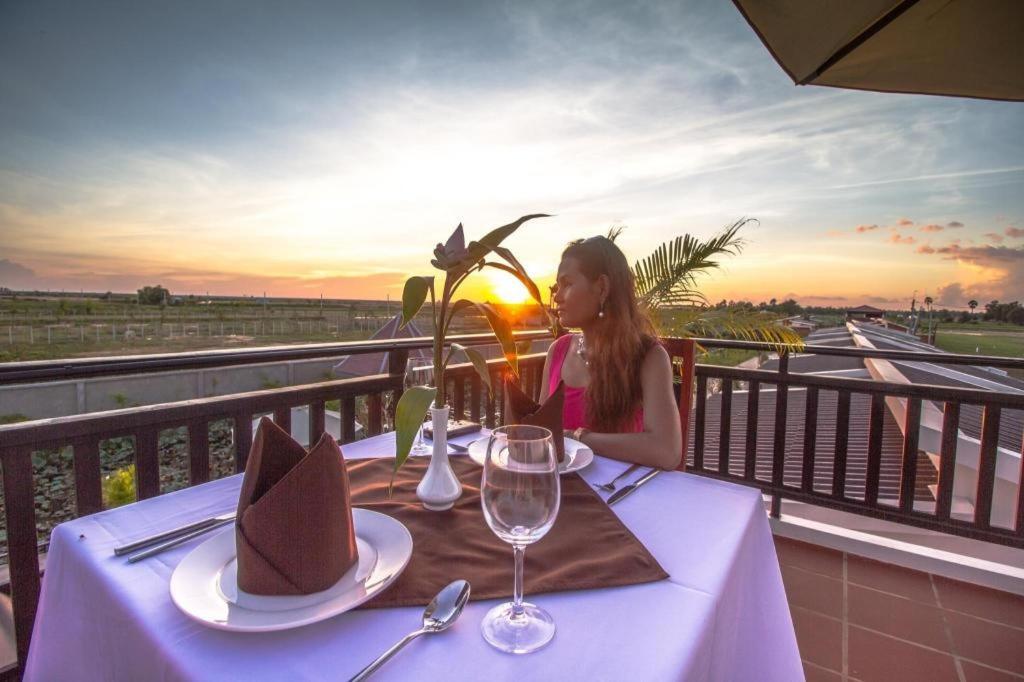 Ry'S Lotus Resort D'Angkor Сиемрип Экстерьер фото